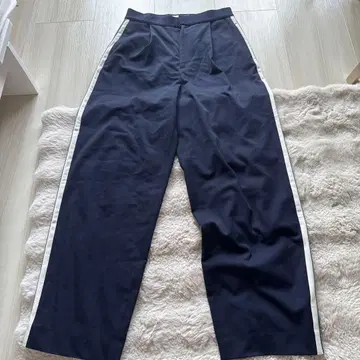 투모로우랜드 MACPHEE 팬츠