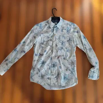 LOST IN RON 꽃무늬 긴팔 셔츠