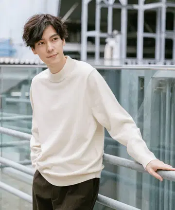 [미사용] 글로벌 워크 멜티 모크넥 풀오버 완판템