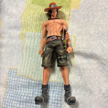 원피스 에이스 피규어