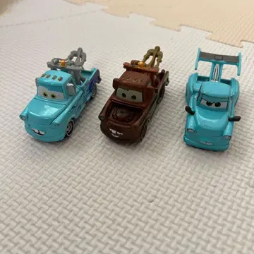 카즈 토미카 메이터