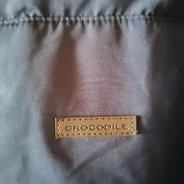 CROCODILE 네이비 다운 자켓