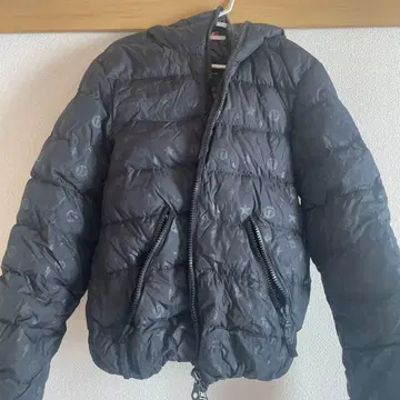 DUVETICA 블랙 다운 자켓 46