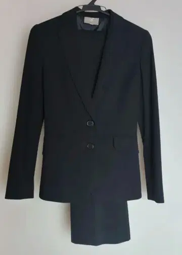 블랙 팬츠 수트