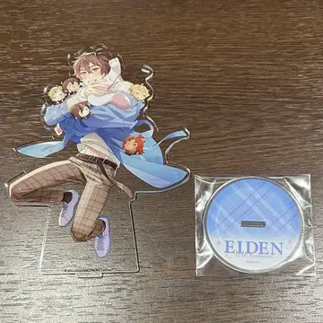 에이트 봉제 인형과 함께 아크릴 스탠드