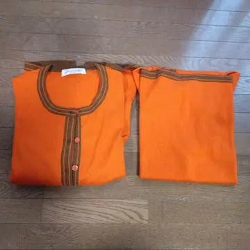 실크 캐시미어 앙상블 니트