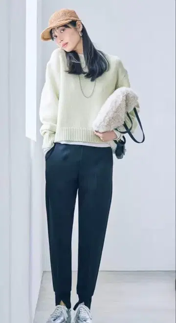 새상품 UNFILO 앙피로 beauty warm 최애 조그팬츠 M