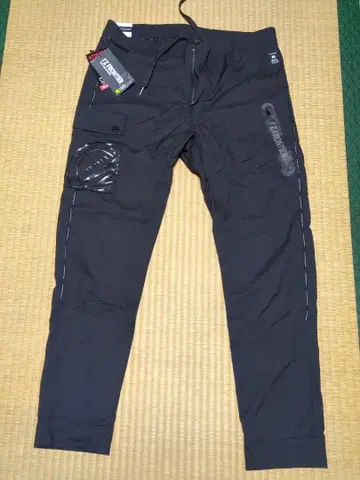 아이즈 프론티어 블랙 팬츠 LL 88