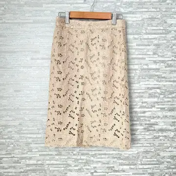 마르티니크 전체 레이스 타이트 스커트 꽃무늬 캐주얼 고급 출퇴근