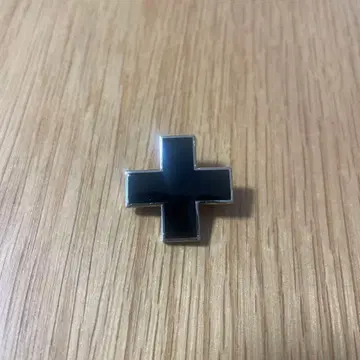 SUNSEA 크로스형 핀 배지