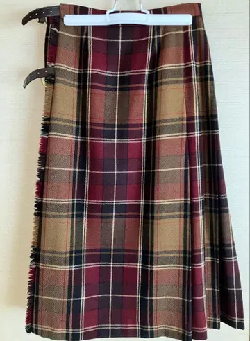 아쿠아 스큐텀 영국제 퀼트 스커트