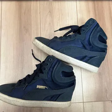 푸마 인힐 하이컷 스니커즈 네이비