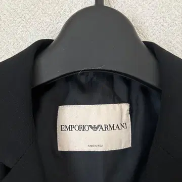 EMPORIO ARMANI 블랙 롱 자켓