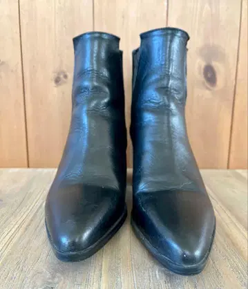 ZARA 블랙 사이드 고어 부츠