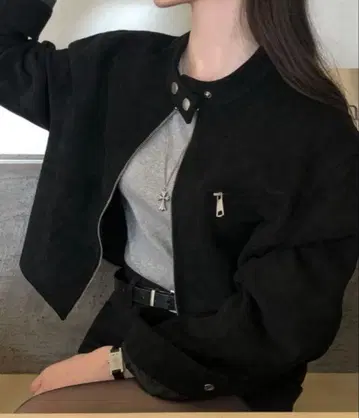 [BELLIDE MADE] 밴드 카라 스웨이드 크롭 자켓