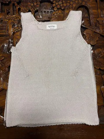 뷰티풀 피플 니트 베스트 아이보리 화이트 두꺼운 원단