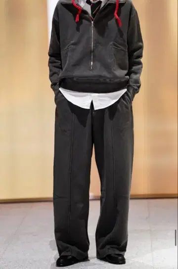 Yoke 저널 스탠다드 스웨트 팬츠