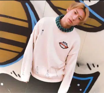 레크레 토모얀 x 9090 콜라보 니트