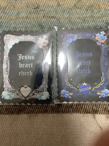 FUKUYA 경질 카드 케이스 카드 사이즈 지저스 하트 체크 화이트