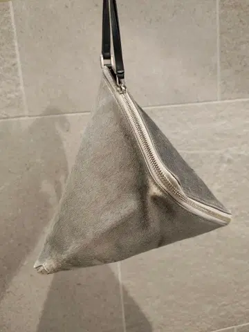 질 샌더 트라이앵글 피라미드 테트라 삼각형 백