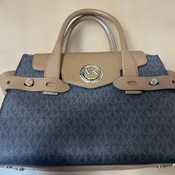 Michael Kors 숄더백 네이비/베이지