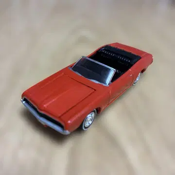 조니 라이트닝 1969 머큐리 쿠거