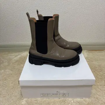 아틀리에 블루쥬 사이드 고어 부츠 23.5cm