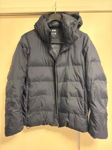 [ 새해 특가 ] 유니클로 심리스 다운 파카 네이비