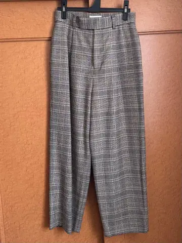 1er Arrondissement 팬츠