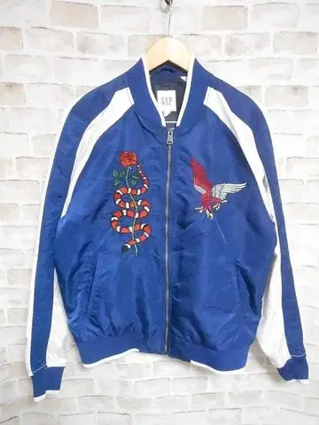 GAP 캘리포니아 수베니어 봄버 자켓 스카잔