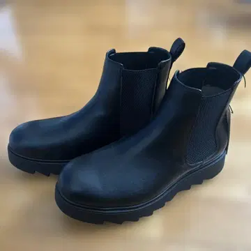 GU 청키 밑창 사이드 고어 부츠 합성 피혁