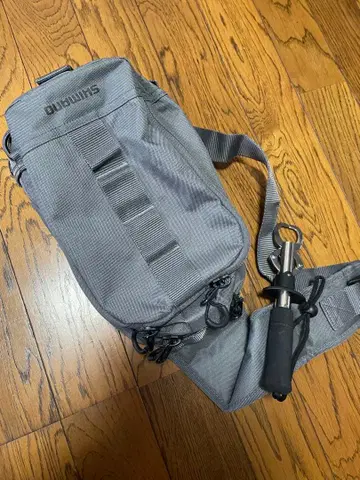 시마노 슬링 숄더백 BS-025T S 물고기 집게