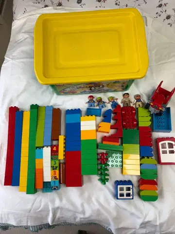 LEGO duplo 228부품 레고 블록 세트 피규어&차량 포함