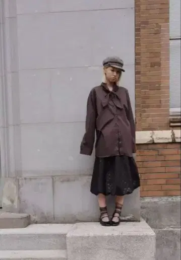 자라 포 프린스 카프 셔츠 브라운