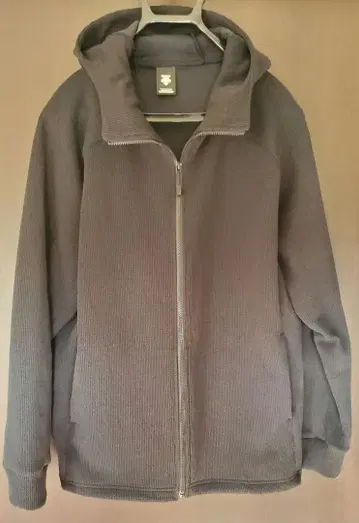 DESCENTE 데상트 남성용 후드티 블랙