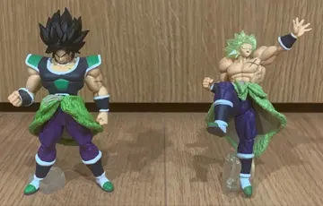 HG 드래곤볼 브로리 2체