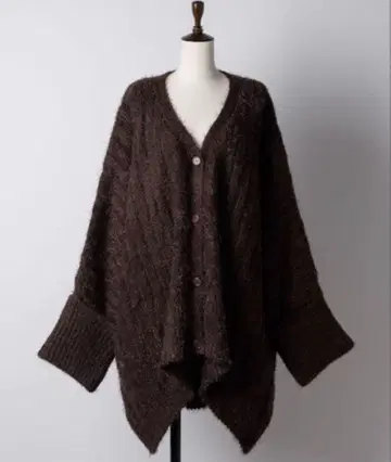 LA BELLE ETUDE 페더얀 BIG 니트 아우터 가디건