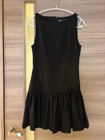 ZARA 슬리브리스 원피스 블랙