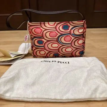 택 포함 미사용 새상품 EMILIO PUCCI 에밀리오 푸치 파우치