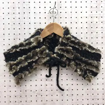 레트로 페미닌 구제 의류 잡화 HIROKO BIS 퍼 x 니트 티펫