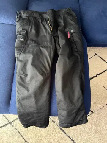 블랙 다기능 포켓 부착 팬츠