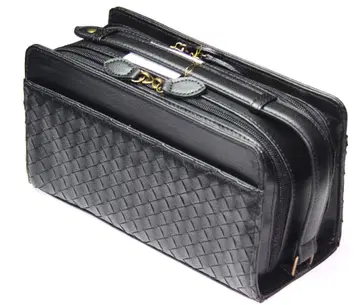 새상품 배송비 포함 인조 가죽 메쉬 뜨개질 스퀘어형 W 지퍼 세컨드 백