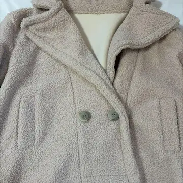 베이지 플리스 자켓 더블 버튼
