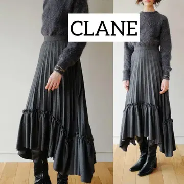 새상품급 반값 이하 CLANE 클라네 프릴 플리츠 롱 스커트