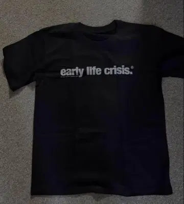nettspend 'Early Life Crisis' 티셔츠
