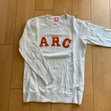 알치비오 스웨터 사이즈 40 그레이