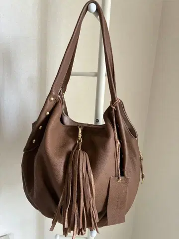 멜베이유아슈 프린지 소가죽 숄더백