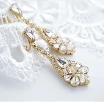 Mayglobe 크리스탈 귀찌