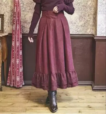 시마무라 x 클라로리 쿠루미 노엘 드 메모와르 스커트 와인 레드