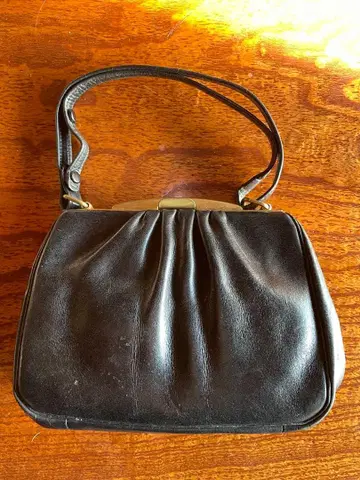 빈티지 블랙 가죽 핸드백